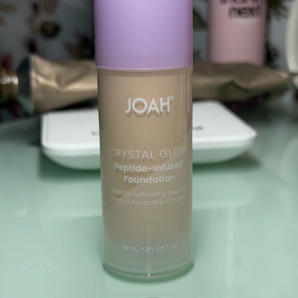 J.O.A. Crystal Glow Peptide-Infused Foundation - Tan